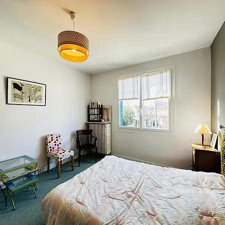 Location Familiale A Fouras, 8 Pers, Pres Plages Et Centre - Fr-1-709-87 *